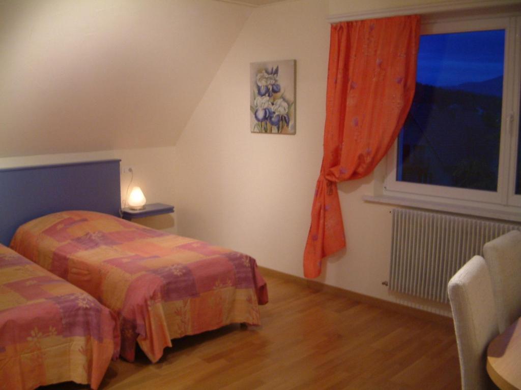 La Maison Bleue Bed & Breakfast Dieffenbach-au-Val Rom bilde