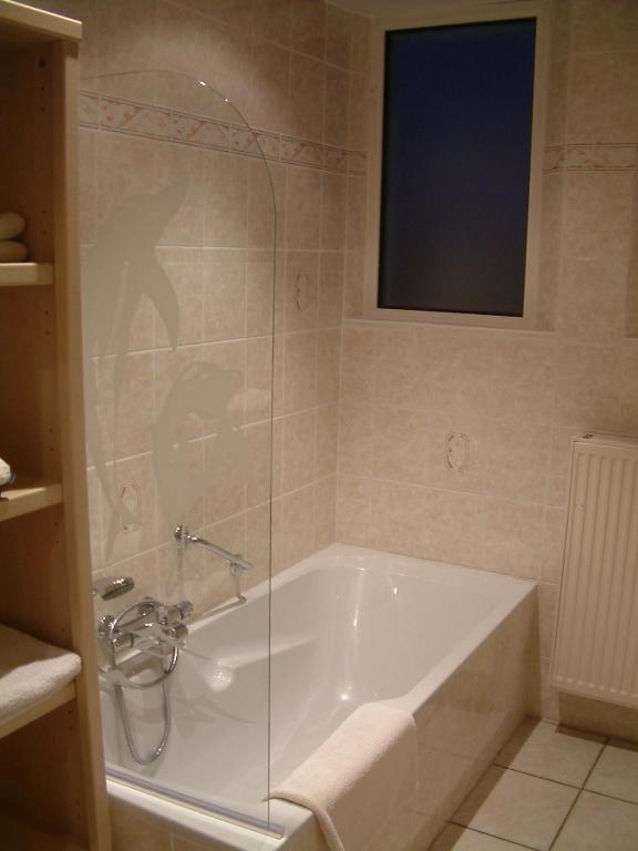 La Maison Bleue Bed & Breakfast Dieffenbach-au-Val Rom bilde