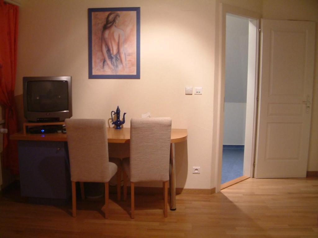 La Maison Bleue Bed & Breakfast Dieffenbach-au-Val Rom bilde